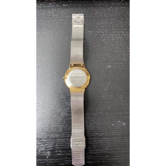 Skagen Women's Freja Silver Dial Stainless Steel Mesh Watch - Picture 3 of 4